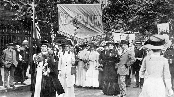 Mujeres-neozelandesas-participan-sufragistas-Londres_1282682307_89008907_667x375